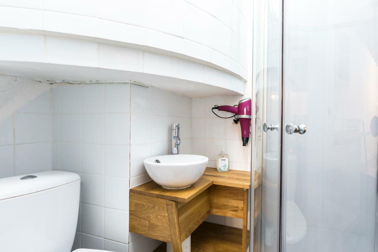 Charming 20M² Near Le Marais Apartman Párizs Kültér fotó